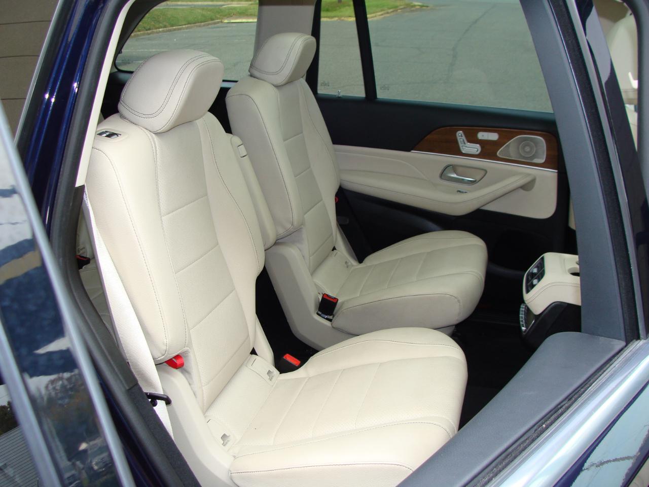 Mercedes-Benz GLS GLS 450 4MATIC SUV 2022
