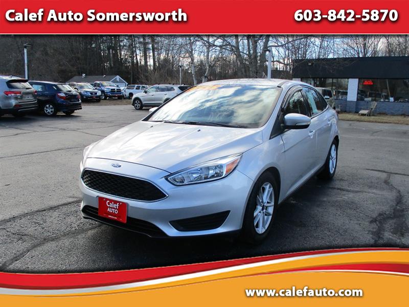 2016 Ford Focus SE's photo