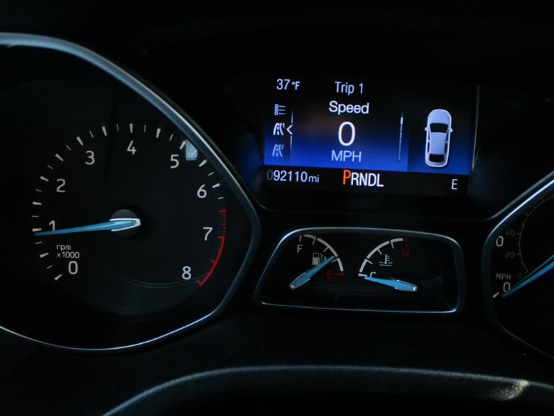 Ford Focus SE Sedan 2016