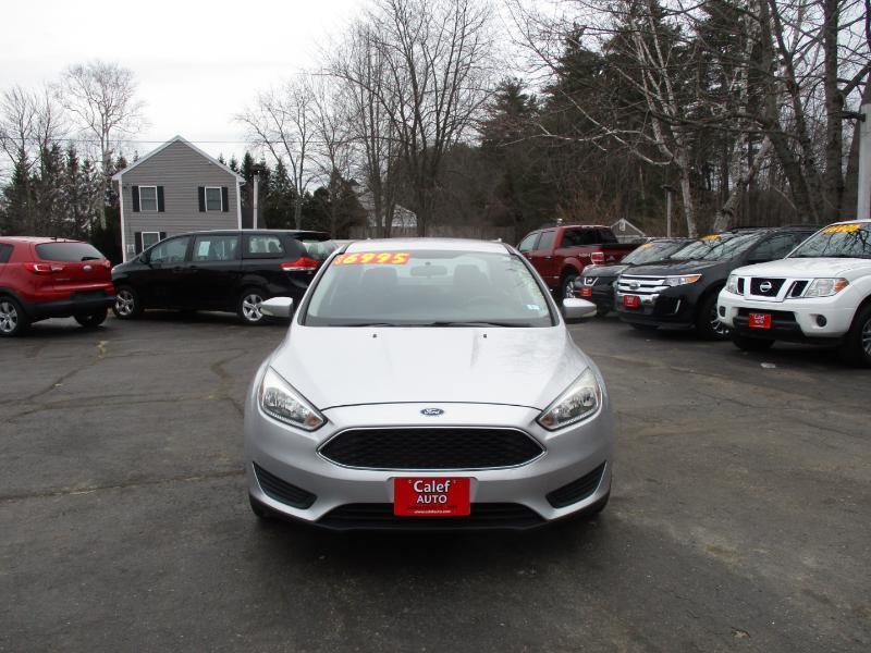 Ford Focus SE Sedan 2016