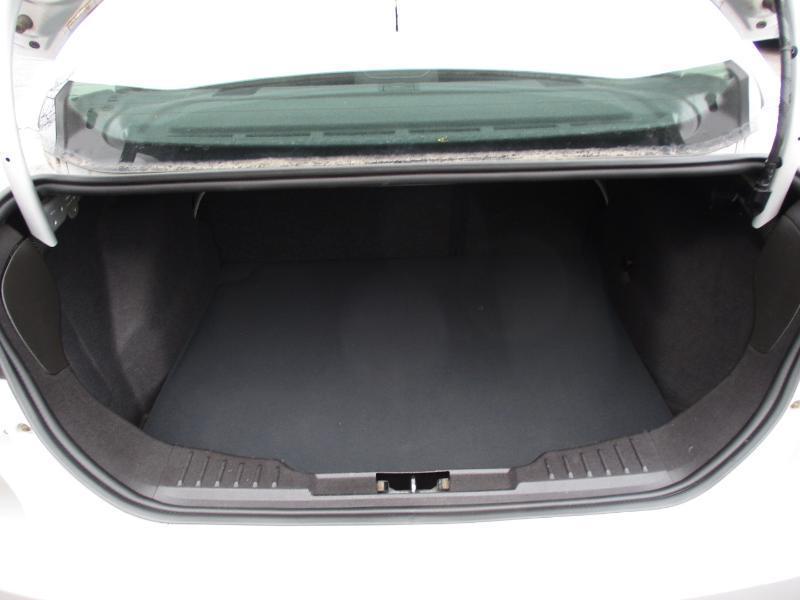 Ford Focus SE Sedan 2016