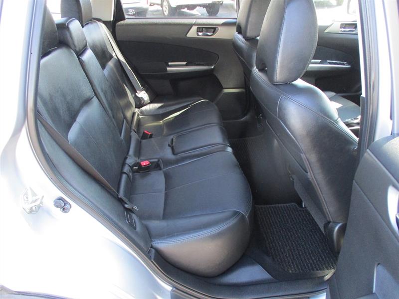 Subaru Forester 2.5X Limited 2013