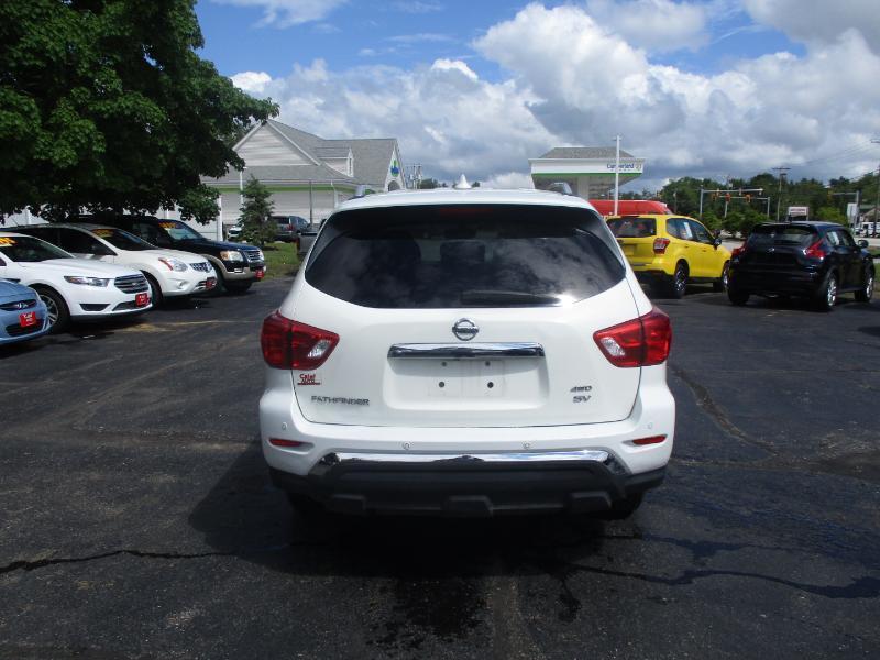 Nissan Pathfinder S 4WD 2019