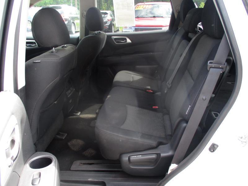 Nissan Pathfinder S 4WD 2019