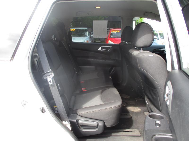 Nissan Pathfinder S 4WD 2019