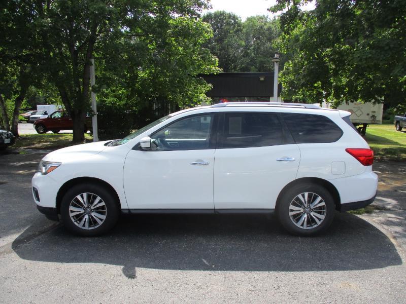 Nissan Pathfinder S 4WD 2019