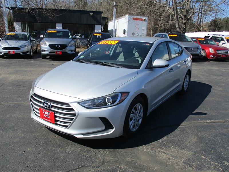 2017 Hyundai Elantra SE 4D Sedan