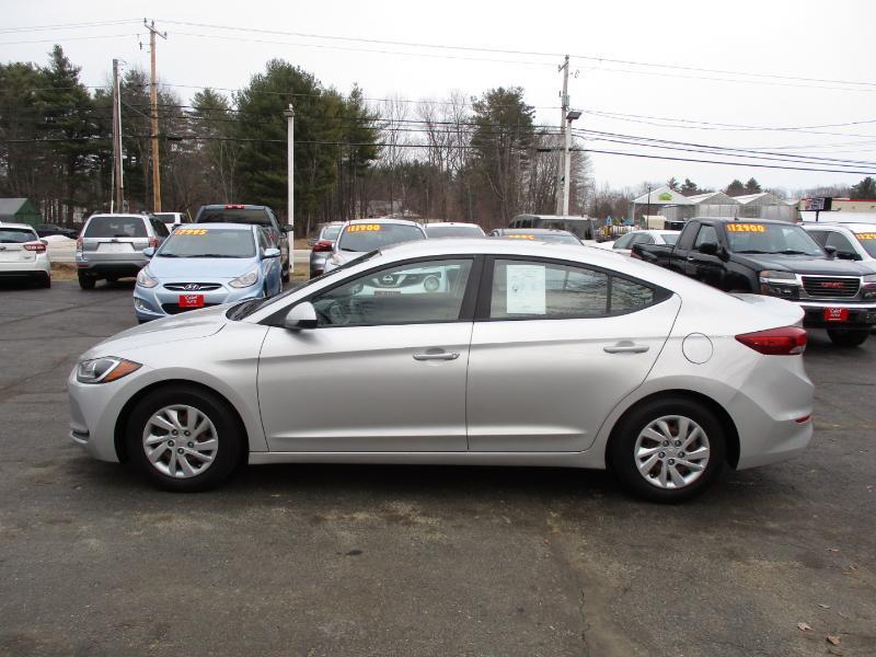 Hyundai Elantra SE 4D Sedan 2017