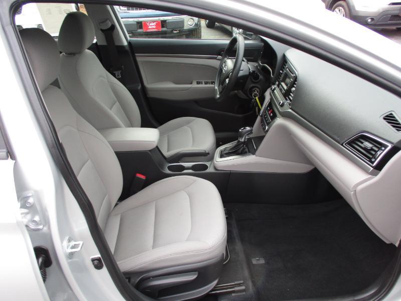 Hyundai Elantra SE 4D Sedan 2017