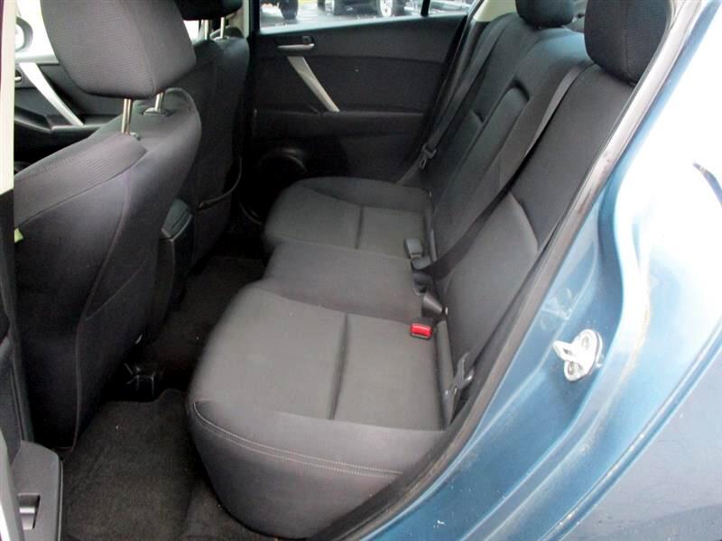 Mazda MAZDA3 s Grand Touring 4-Door 2010