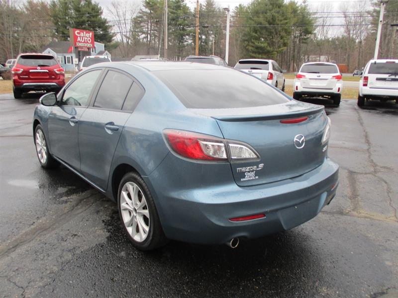 Mazda MAZDA3 s Grand Touring 4-Door 2010