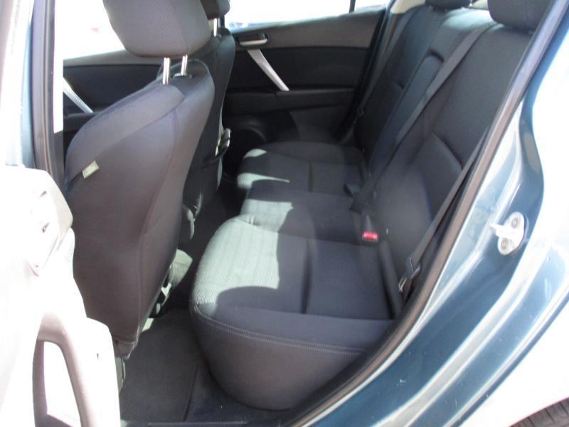 Mazda MAZDA3 s Grand Touring 4-Door 2010