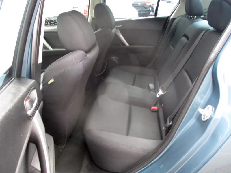 Mazda MAZDA3 s Grand Touring 4-Door 2010