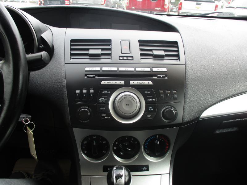 Mazda MAZDA3 s Grand Touring 4-Door 2010