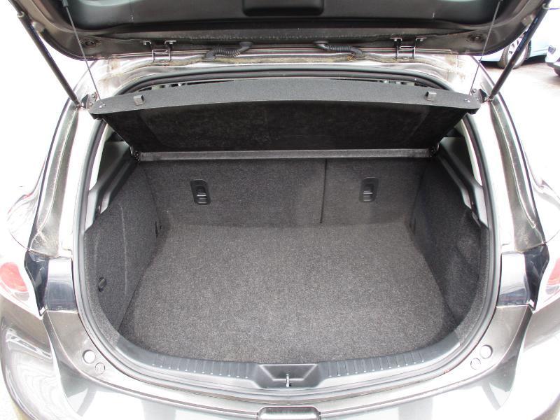 Mazda MAZDA3 s Touring 5-Door 2012