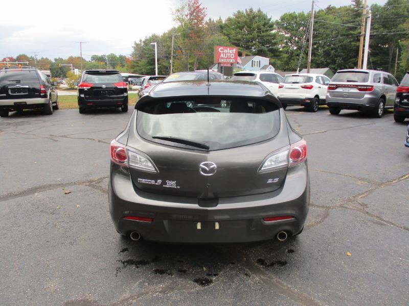Mazda MAZDA3 s Touring 5-Door 2012