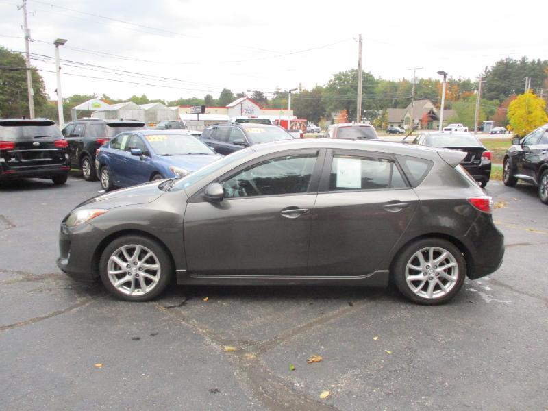 Mazda MAZDA3 s Touring 5-Door 2012