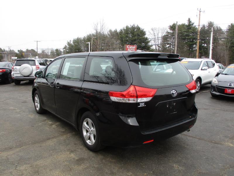 Toyota Sienna FWD 7-Passenger V6 2014
