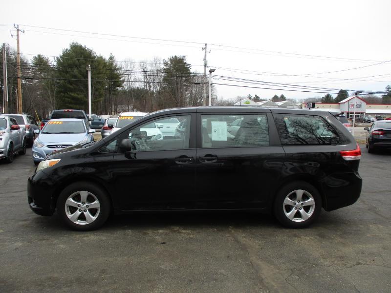 Toyota Sienna FWD 7-Passenger V6 2014