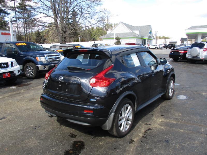 Nissan Juke S AWD 2012