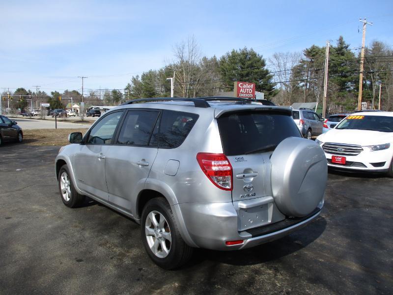 Toyota RAV4 Limited V6 4WD 2012