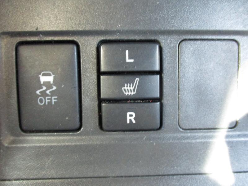 Toyota RAV4 Limited V6 4WD 2012