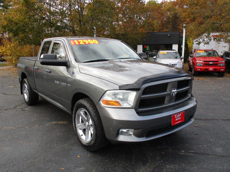 RAM 1500 ST Quad Cab 4WD 2012 RAM 1500 ST Quad Cab 4WD 2012