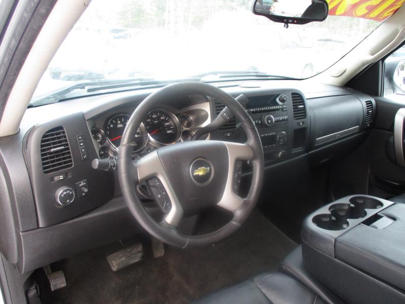 Chevrolet Silverado 1500 LT Crew Cab 4WD 2012