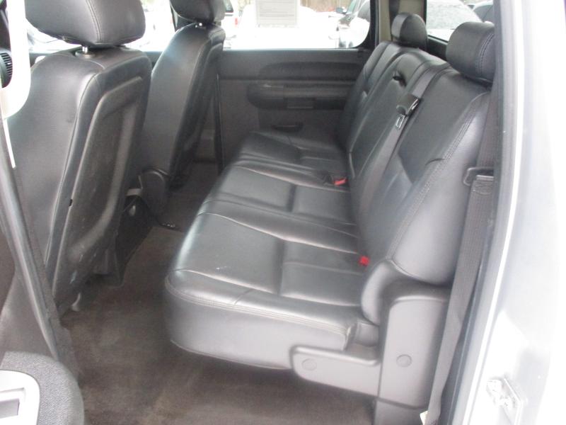 Chevrolet Silverado 1500 LT Crew Cab 4WD 2012