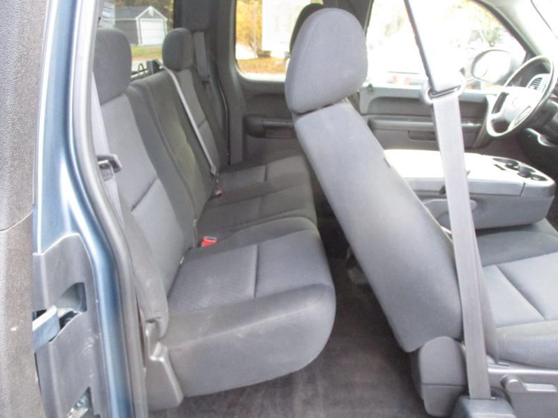 GMC Sierra 1500 SLE Ext. Cab 4WD 2011 GMC Sierra 1500 SLE Ext. Cab 4WD 2011