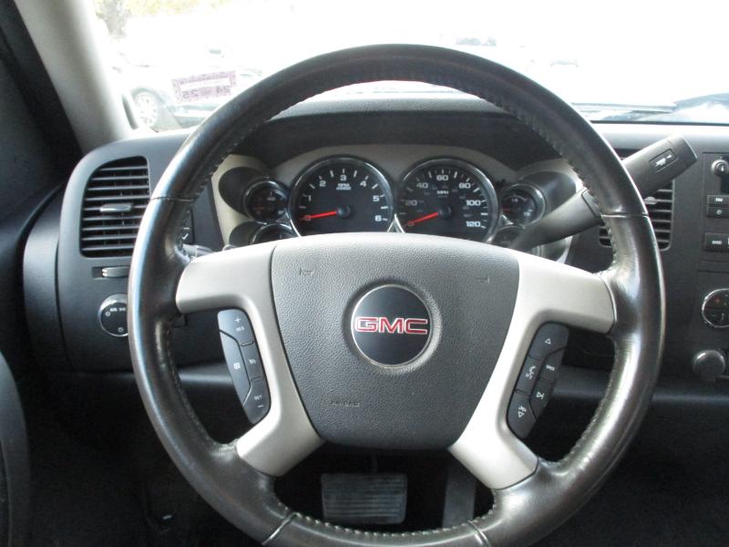 GMC Sierra 1500 SLE Ext. Cab 4WD 2011 GMC Sierra 1500 SLE Ext. Cab 4WD 2011