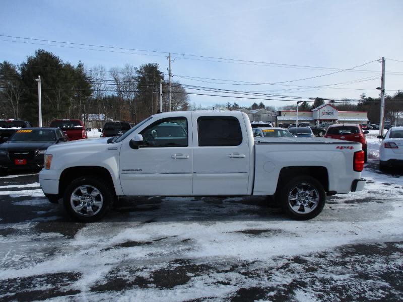 GMC Sierra 1500 SLE Crew Cab 4WD 2011