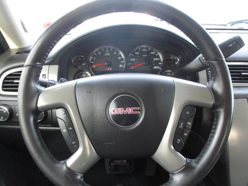 GMC Sierra 1500 SLE Crew Cab 4WD 2011