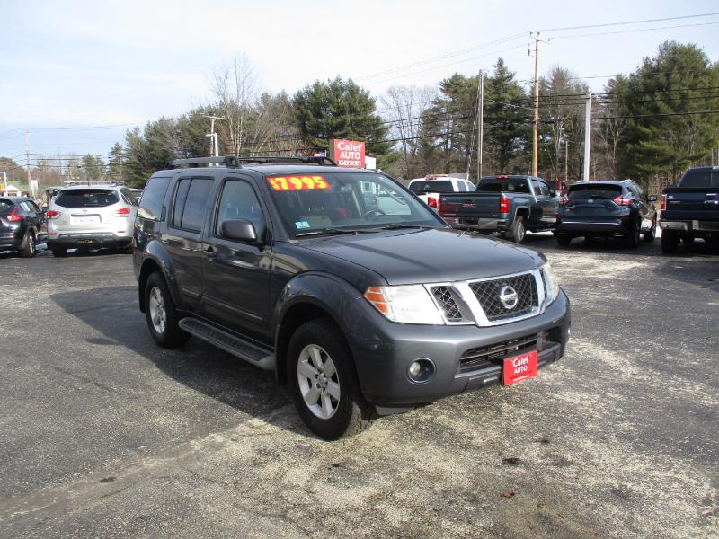 Nissan Pathfinder LE 4WD 2012