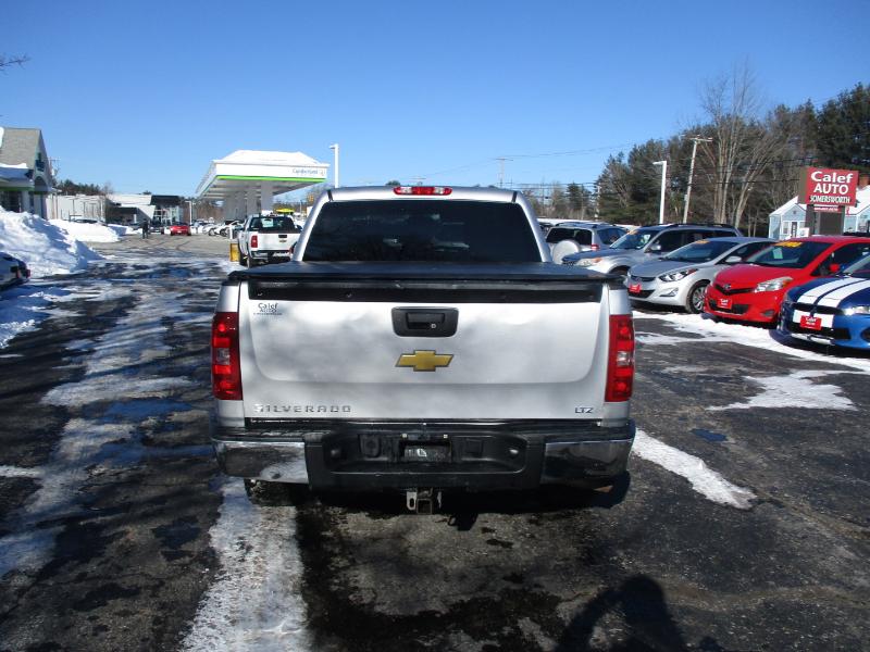 Chevrolet Silverado 1500 LTZ Crew Cab 4WD 2012