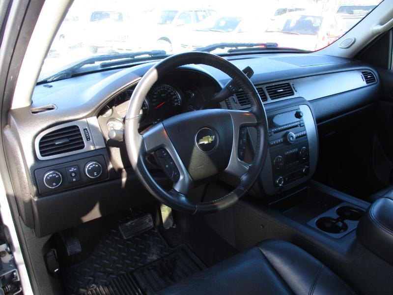 Chevrolet Silverado 1500 LTZ Crew Cab 4WD 2012