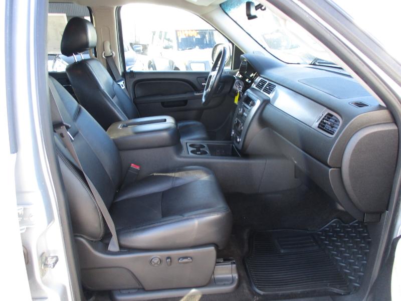 Chevrolet Silverado 1500 LTZ Crew Cab 4WD 2012