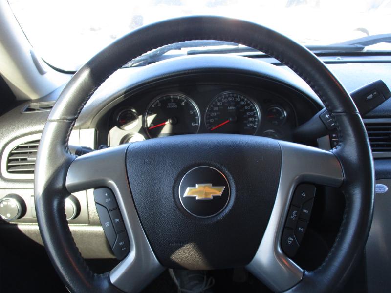 Chevrolet Silverado 1500 LTZ Crew Cab 4WD 2012