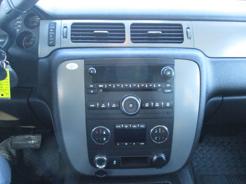 Chevrolet Silverado 1500 LTZ Crew Cab 4WD 2012