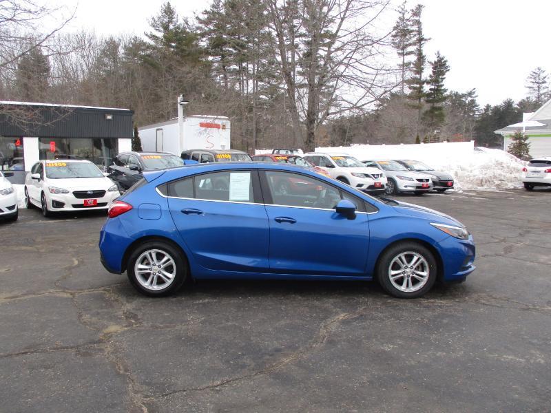 Chevrolet Cruze LT Auto Hatchback 2017