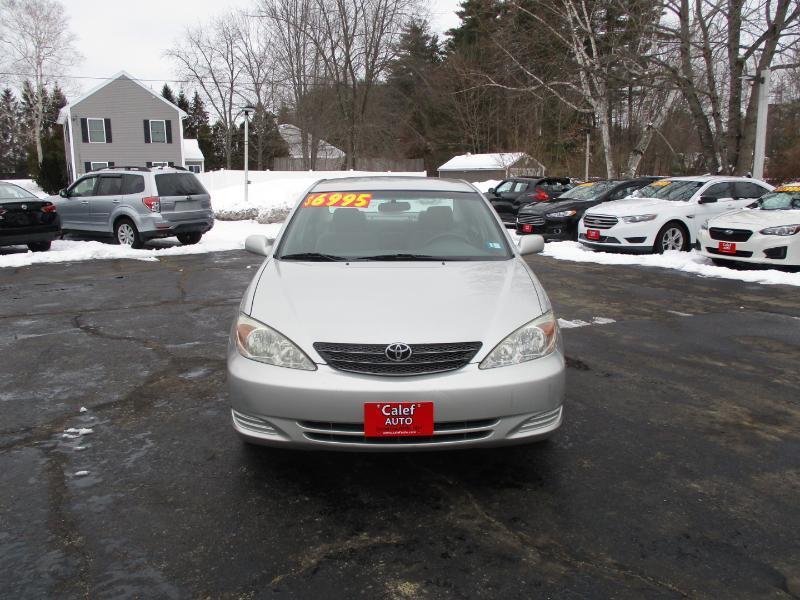 Toyota Camry LE 2003