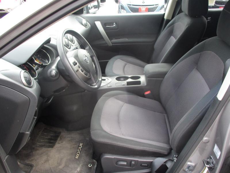 Nissan Rogue SV AWD 2013