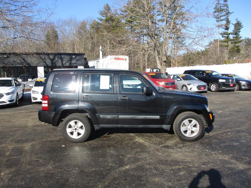 Jeep Liberty Sport 4WD 2012