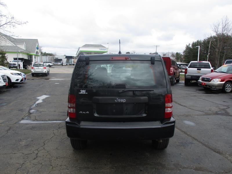 Jeep Liberty Sport 4WD 2012