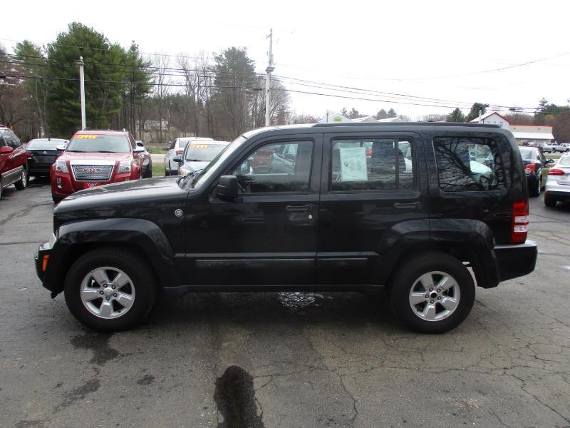 Jeep Liberty Sport 4WD 2012