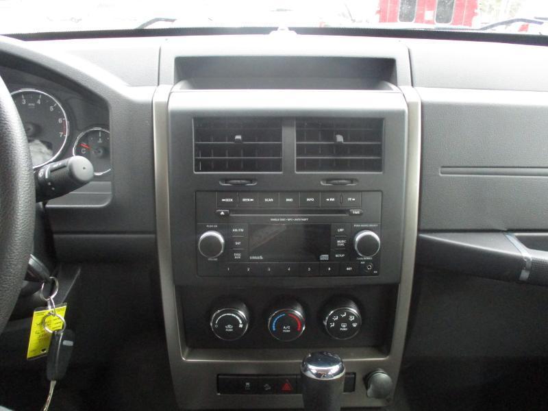 Jeep Liberty Sport 4WD 2012