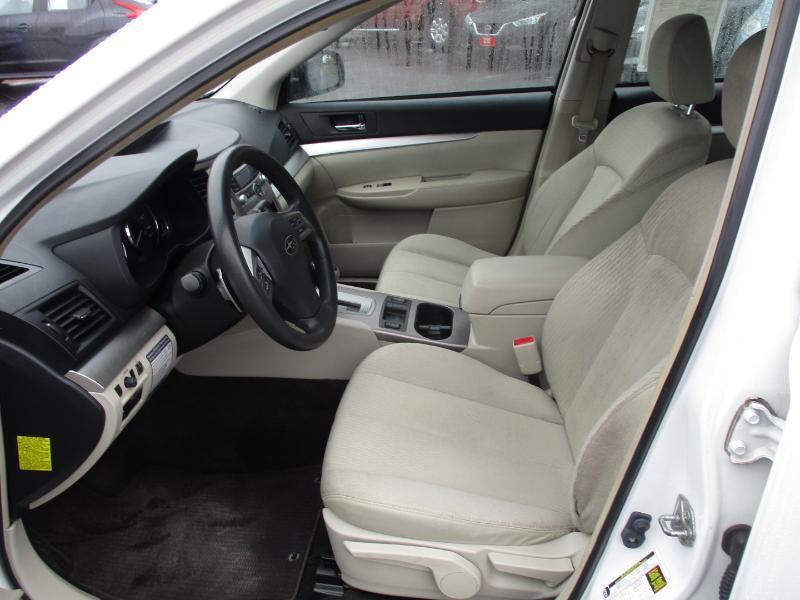 Subaru Outback 2.5i 2012