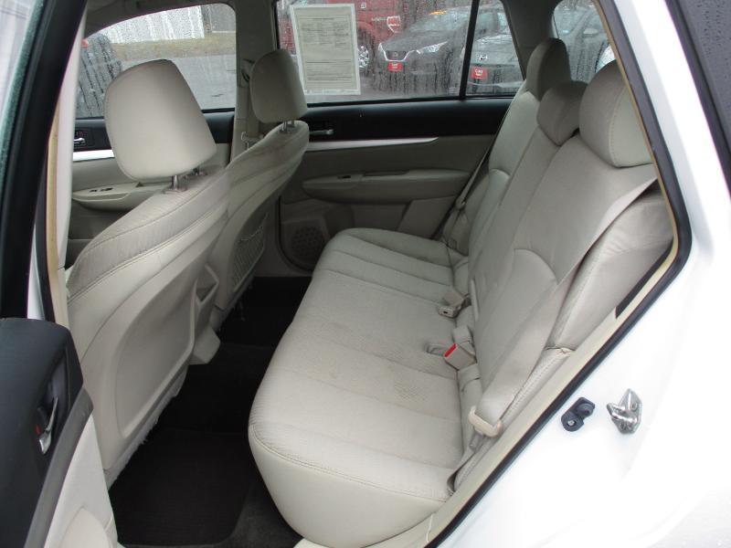 Subaru Outback 2.5i 2012