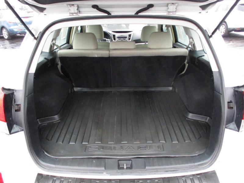 Subaru Outback 2.5i 2012