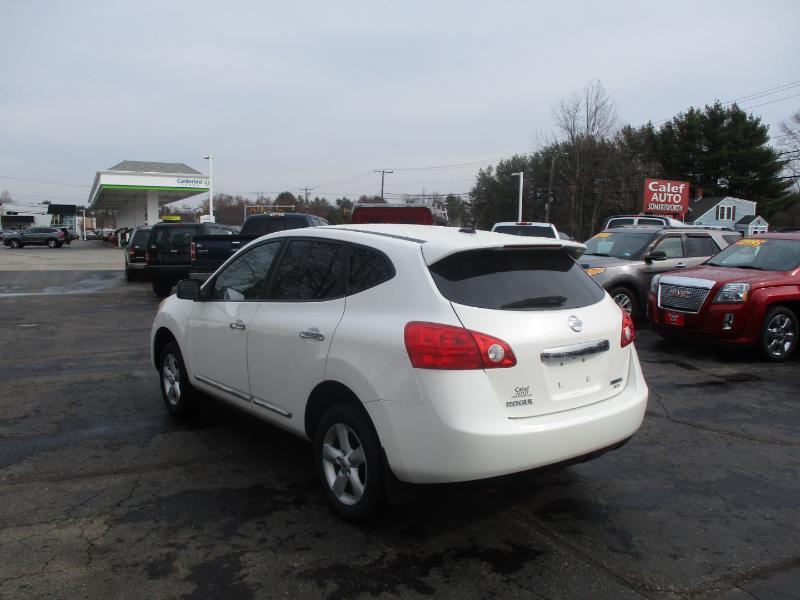 Nissan Rogue S AWD 2012